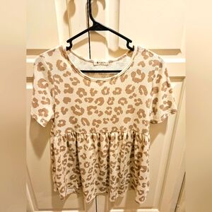 Boutique Short Sleeve Top